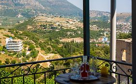 Alonia Apartment
