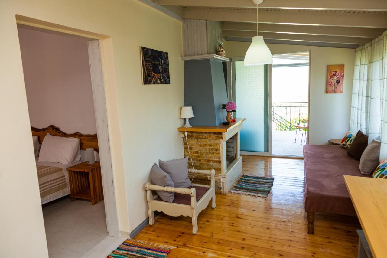 Alonia Apartment Himarë Extérieur photo